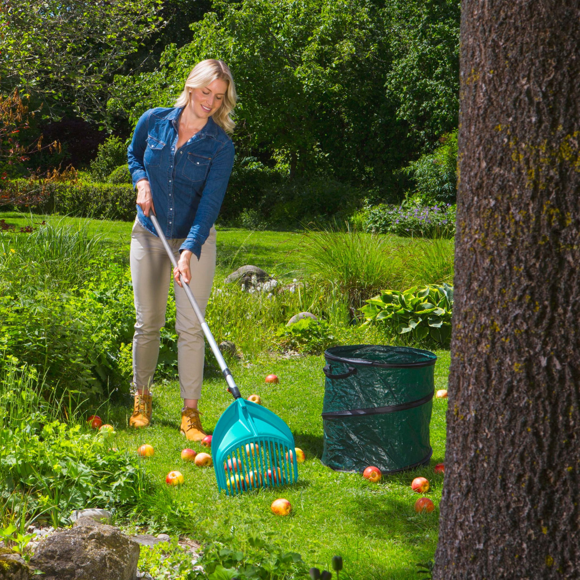 GARDENA Combisystem Leaf Shovel tyrkysová - lopata na lístie