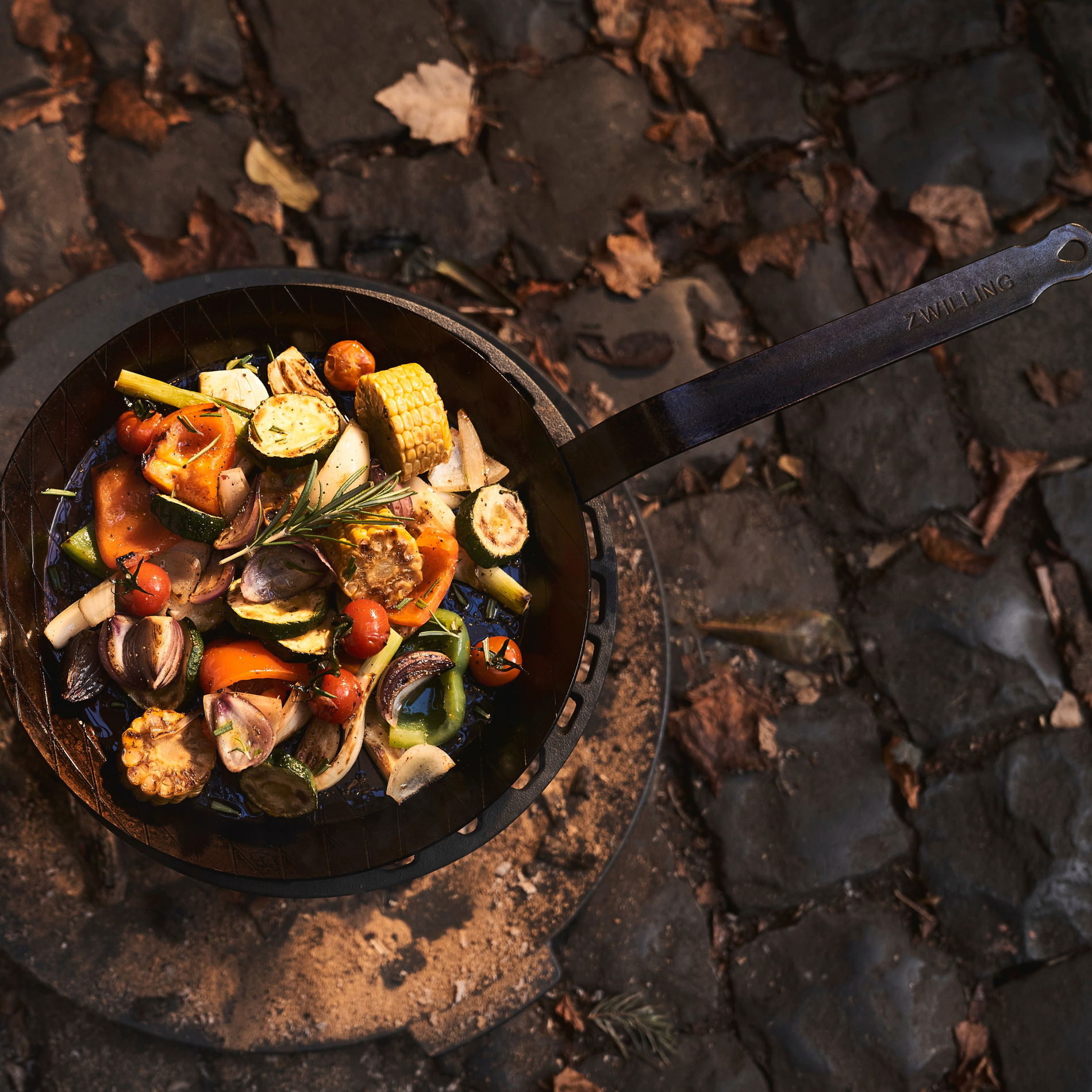 ZWILLING Forge 28 cm - železná pánvička