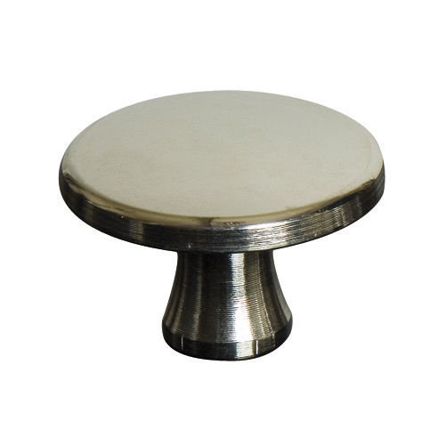 STAUB 3.7 cm - malá guľka z niklu na pokrievku Cocotte, strieborná