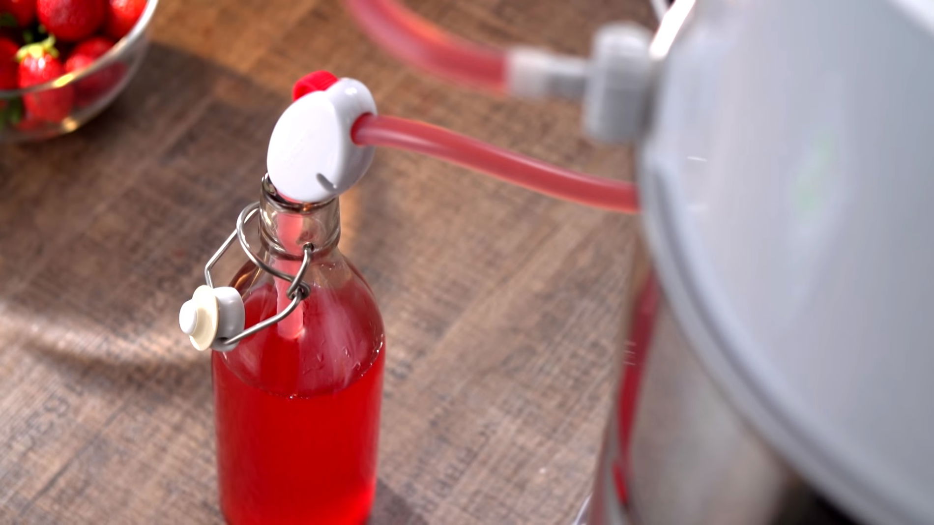 TESCOMA Della Casa Juice bílá – souprava pro odšťavňování ovoce a zeleniny / vložka do hrnce