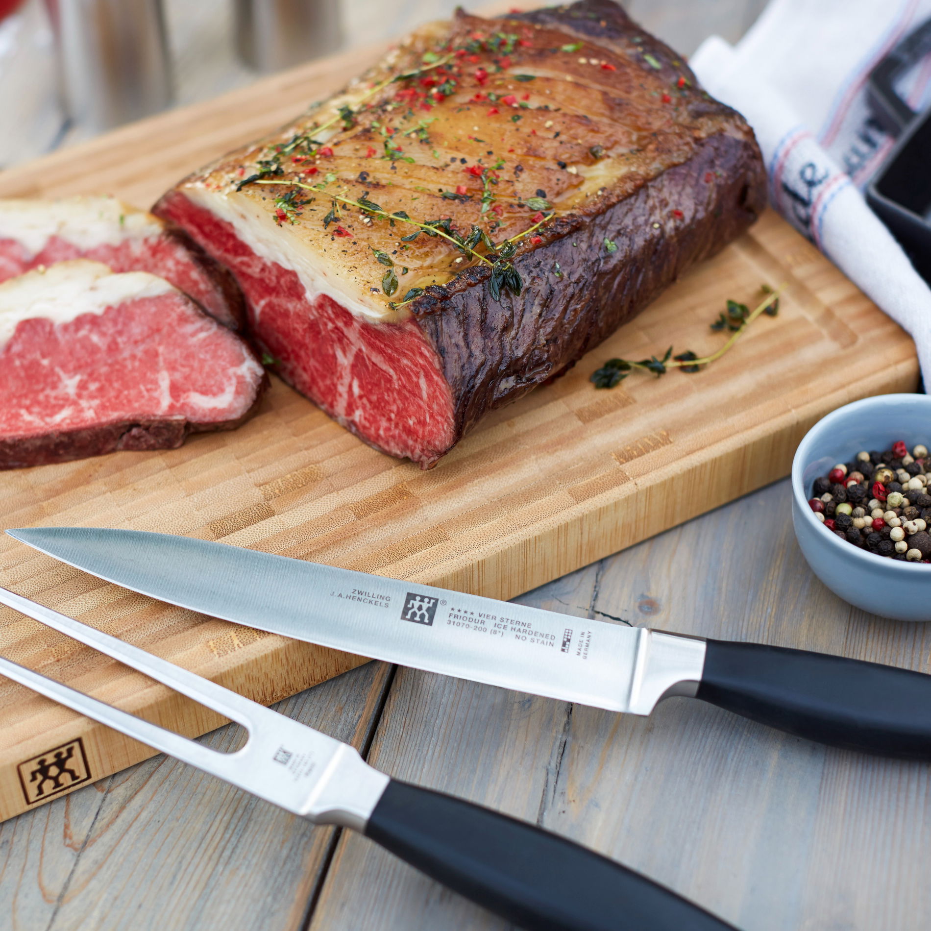 ZWILLING Four Star 16 cm - nóż do wędlin kuty
