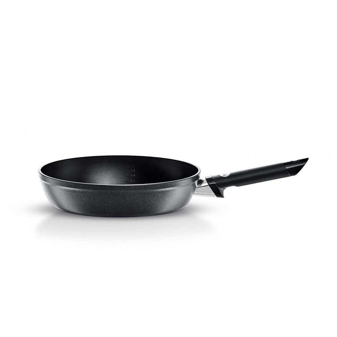 FISSLER Levital Comfort 28 cm - nepřilnavá pánev se sekáčkem na zeleninu