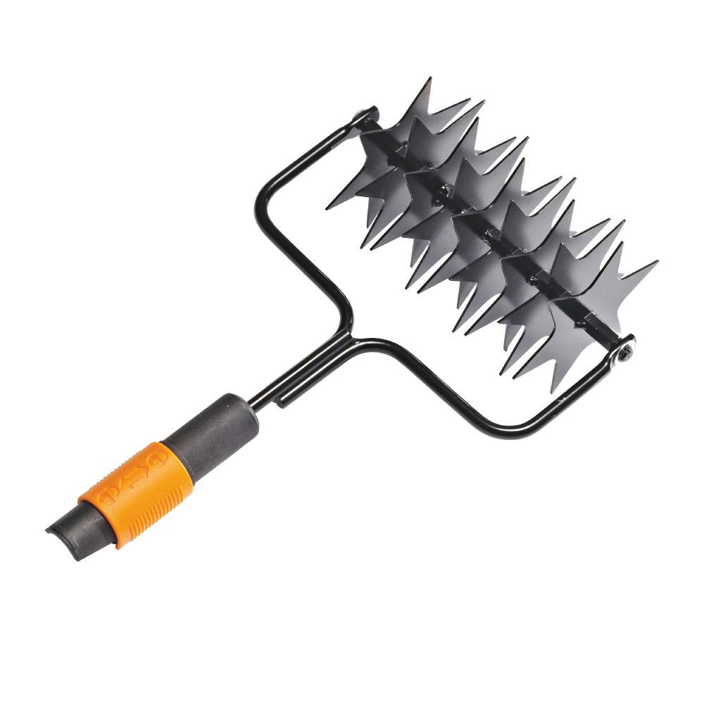 FISKARS QuikFit Spiker čierny - oceľový rotačný aerátor