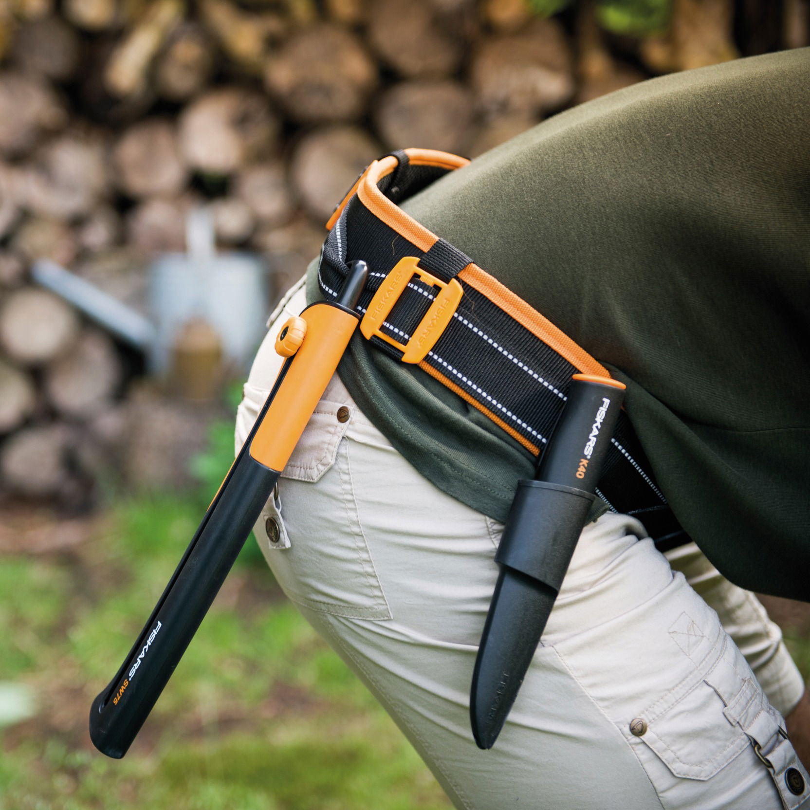 FISKARS WoodXpert 6 el. - sada záhradných nástrojov s nástrojovým opaskom