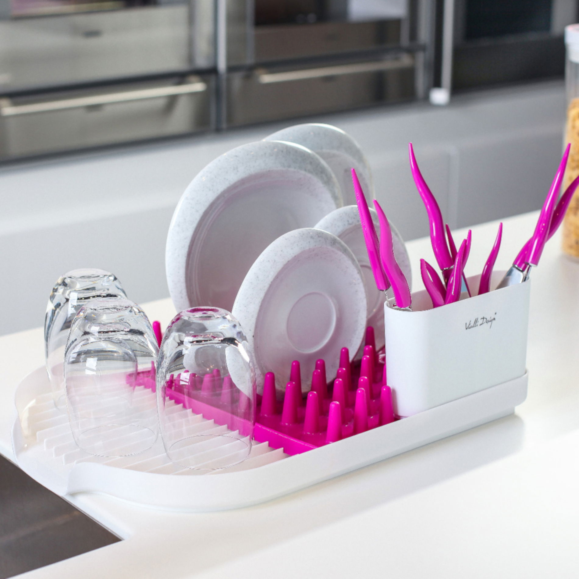 Colori - plastikowa suszarka do naszyń marki Vialli Design Colori - plastikowa suszarka do naszyń marki Vialli Design