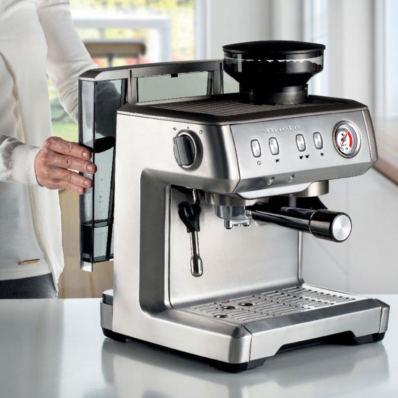 ARIETE Espresso Barista Specialista Max 1600 W - kávovar z nerezové oceli
