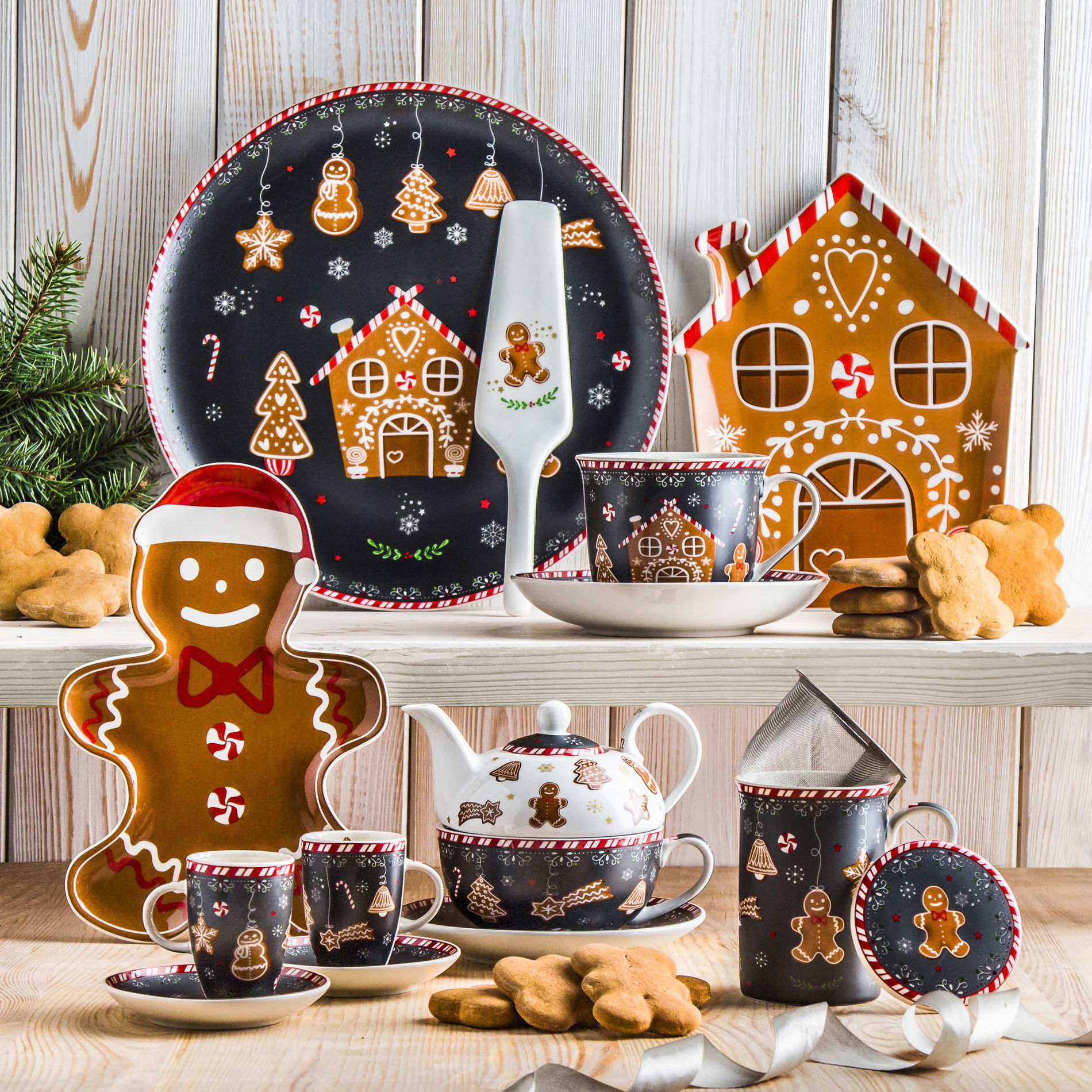 Vánoční porcelánový hrnek s plechovkou GINGERBREAD 350 ml