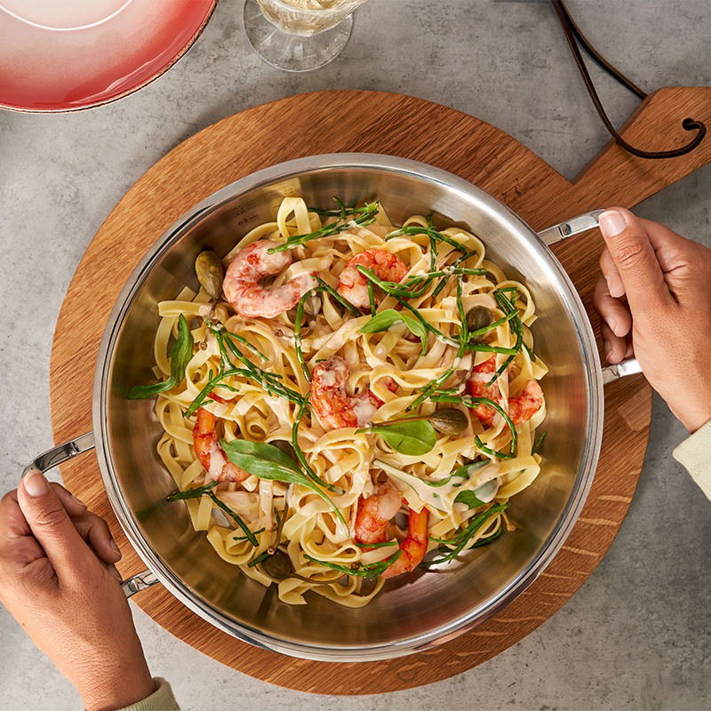 FISSLER Original Profi Collection 28 cm - nerezová pánvička s poklicí pro podávání