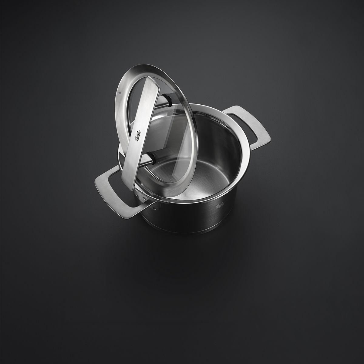 FISSLER Phi 1,9 l - garnek ze stali nierdzewnej z pokrywką