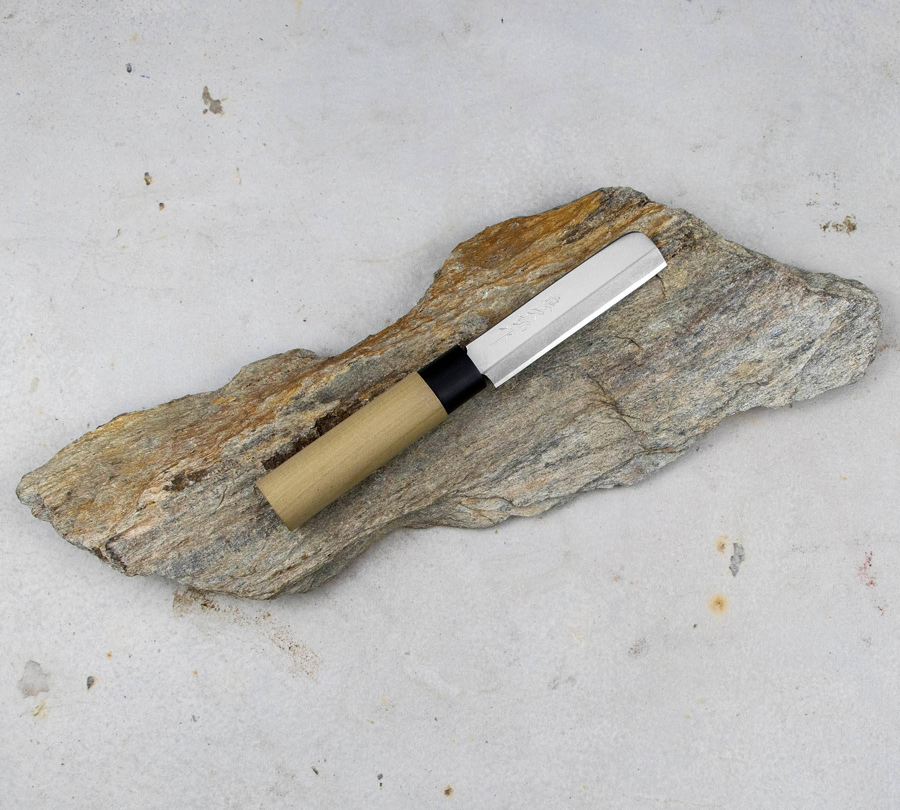 TOJIRO Shirogami 10 cm - nóż japońśki Unagisaki Nagoya ze stali węglowej