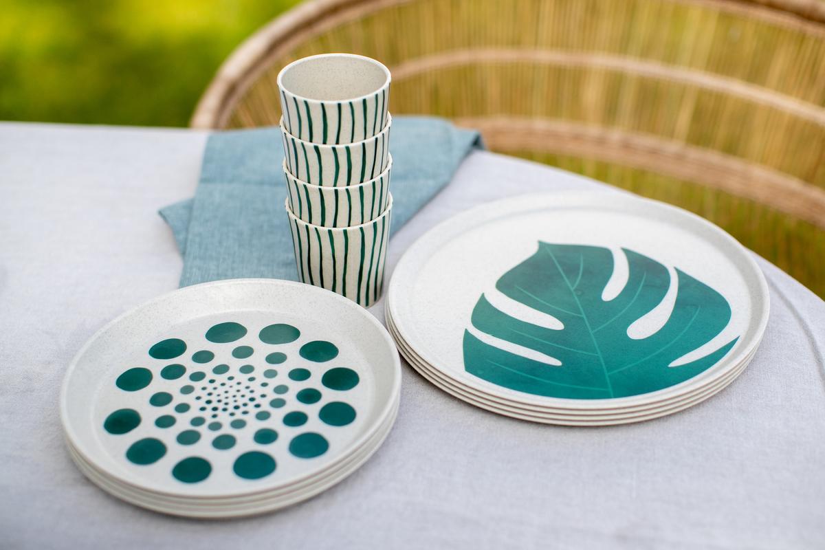 KOZIOL Connect Monstera 190 ml 4 ks. - plastové šálky na studené nápoje