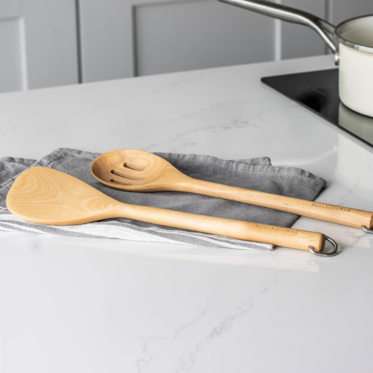 KITCHENAID Coreline Brich 33,7 cm - łopatka kuchenna drewniana