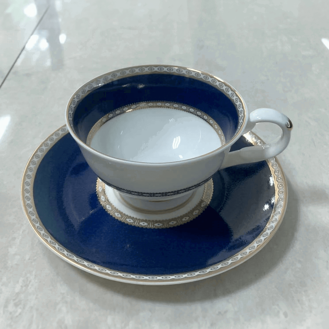 Porcelánová šálka na kávu a čaj so spodkom 250 ml