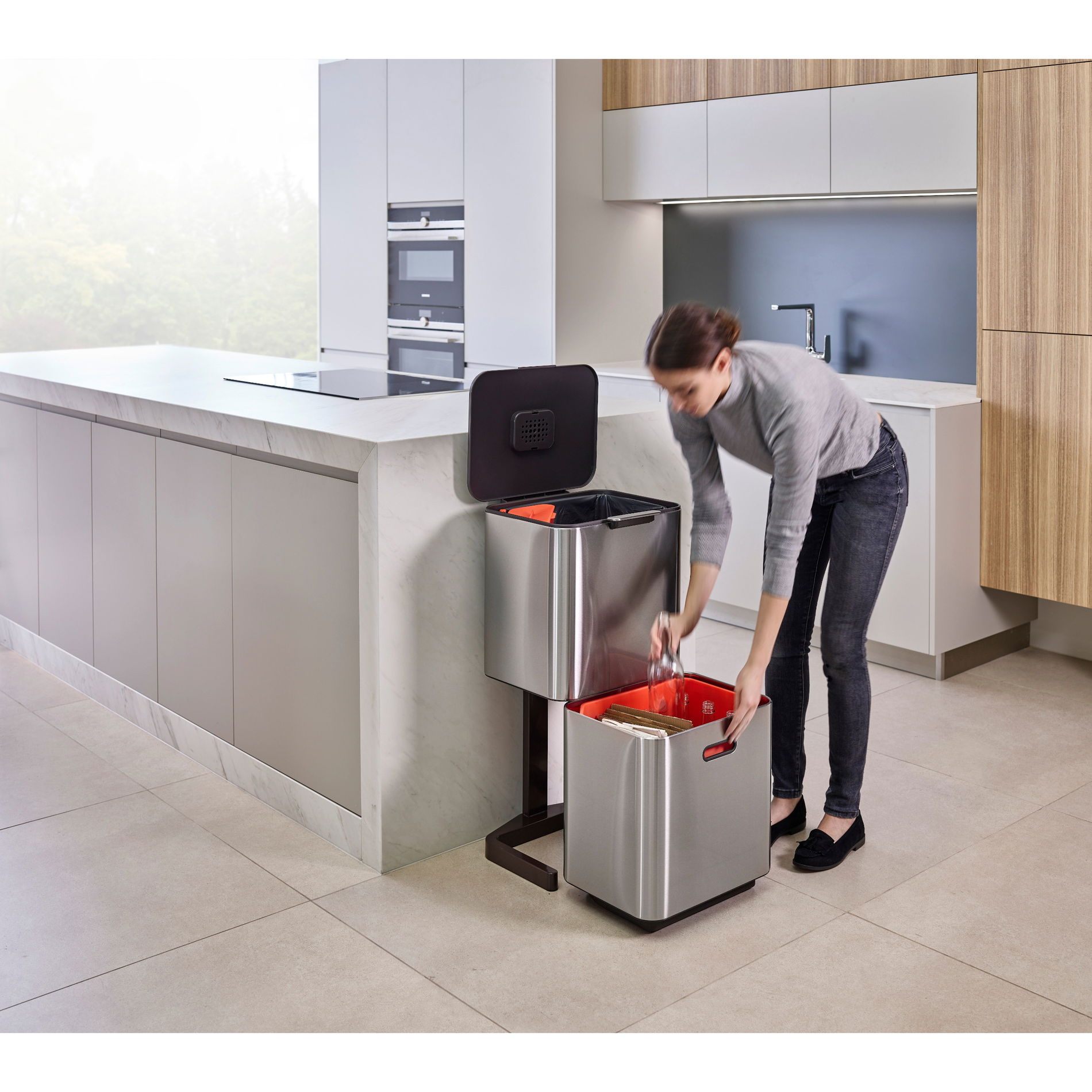 JOSEPH JOSEPH Inteligent Waste TotemMax 60 l - nerezový koš na třídění odpadu