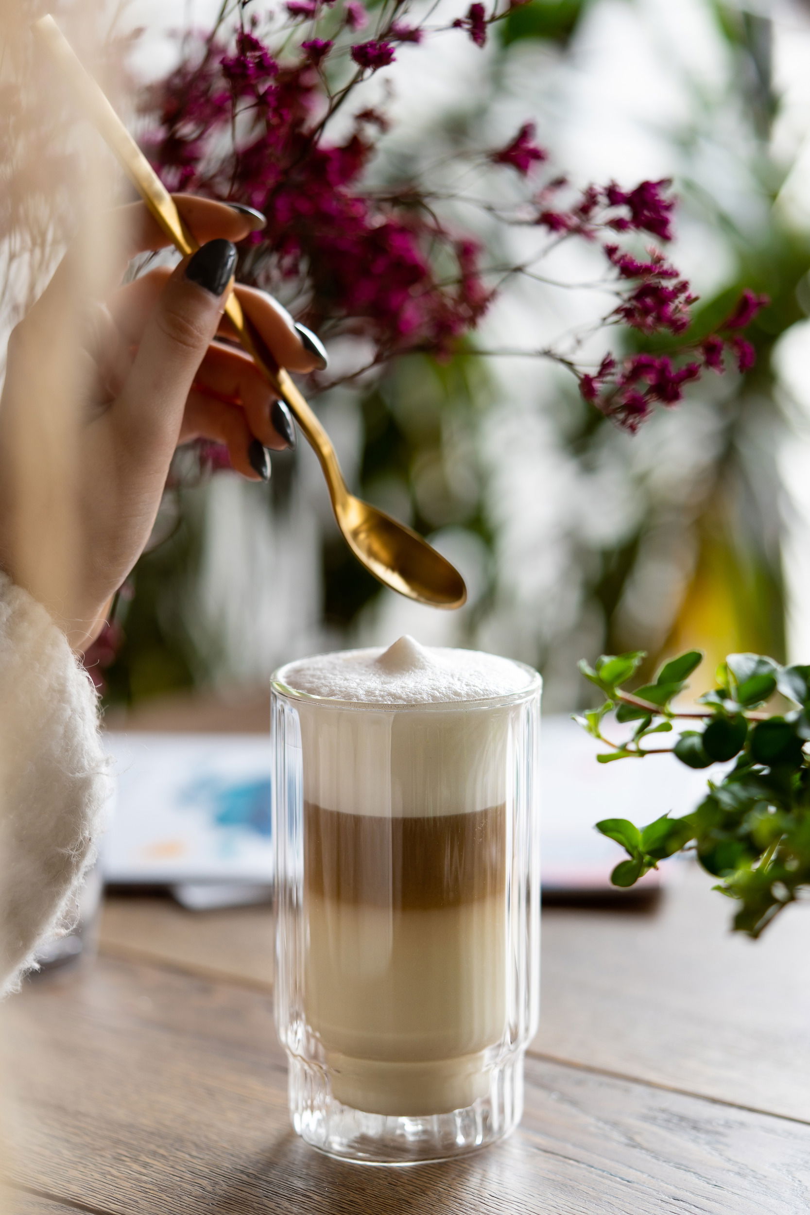 VIALLI DESIGN Lungo 300 ml 2 ks – skleněné termopoháry na zmrzlinu a dezerty s dvojitou stěnou
