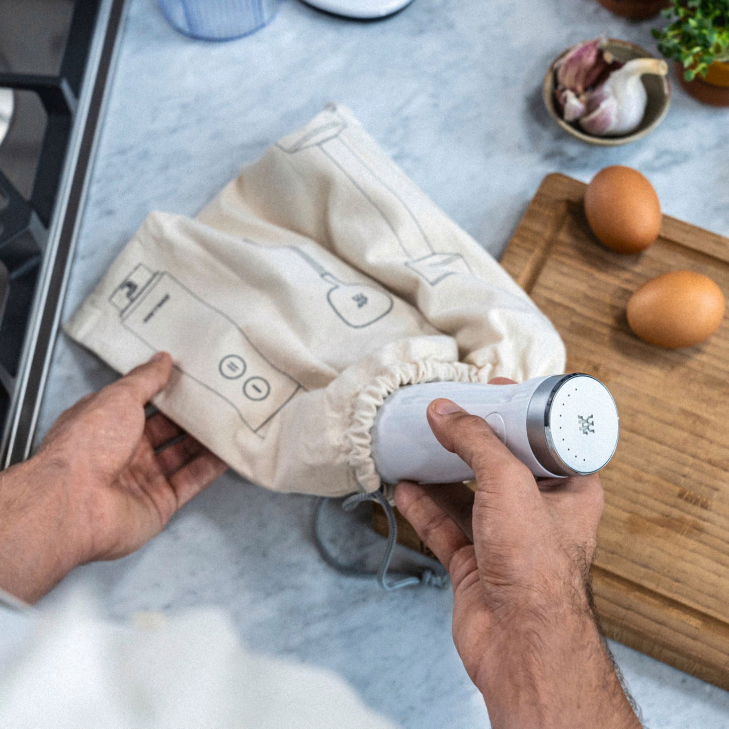 ZWILLING Enfinigy 800 W biely - ručný kuchynský mixér