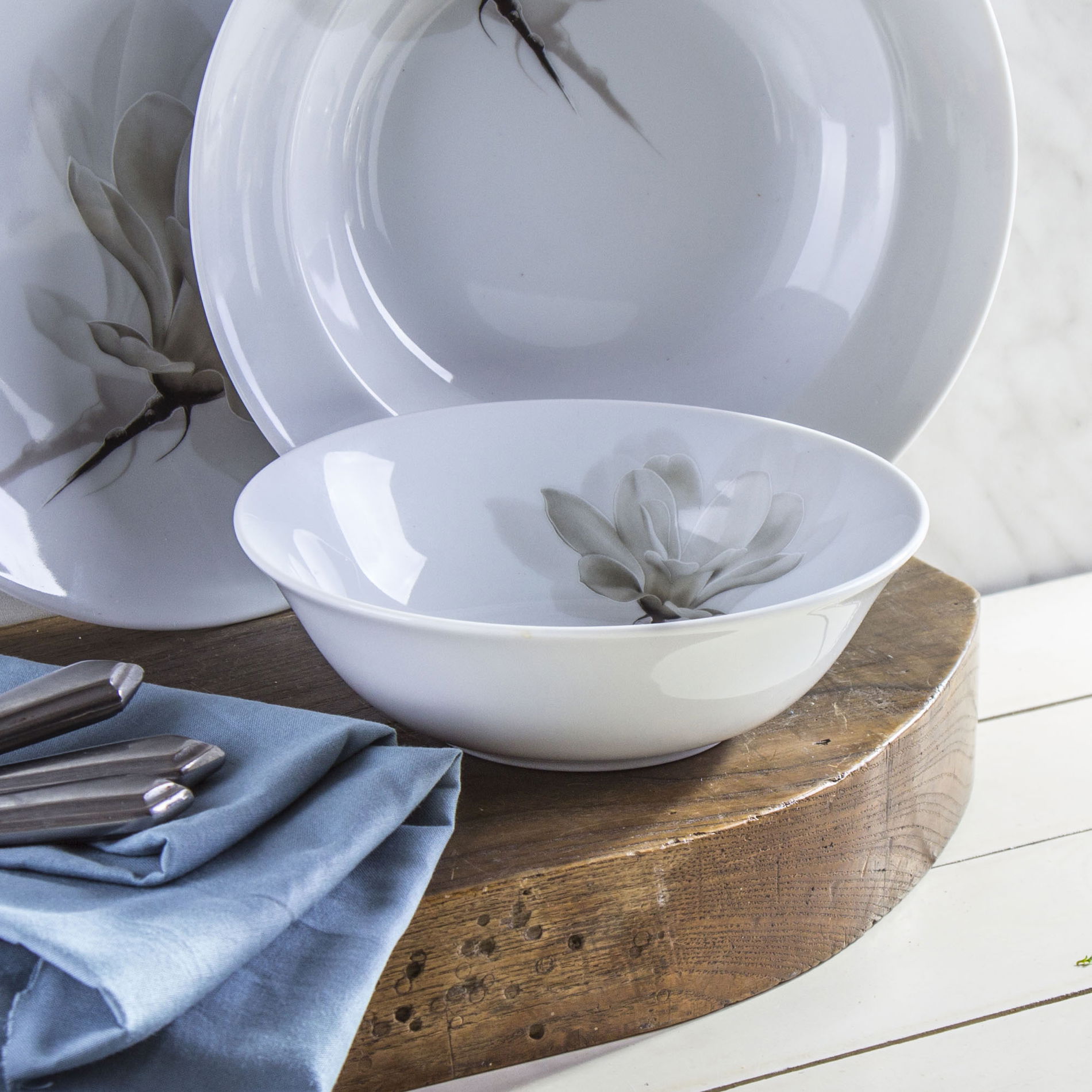 Porcelánová mísa / salátová mísa LUBIANA MAGNOLIA bílá 0,6 l