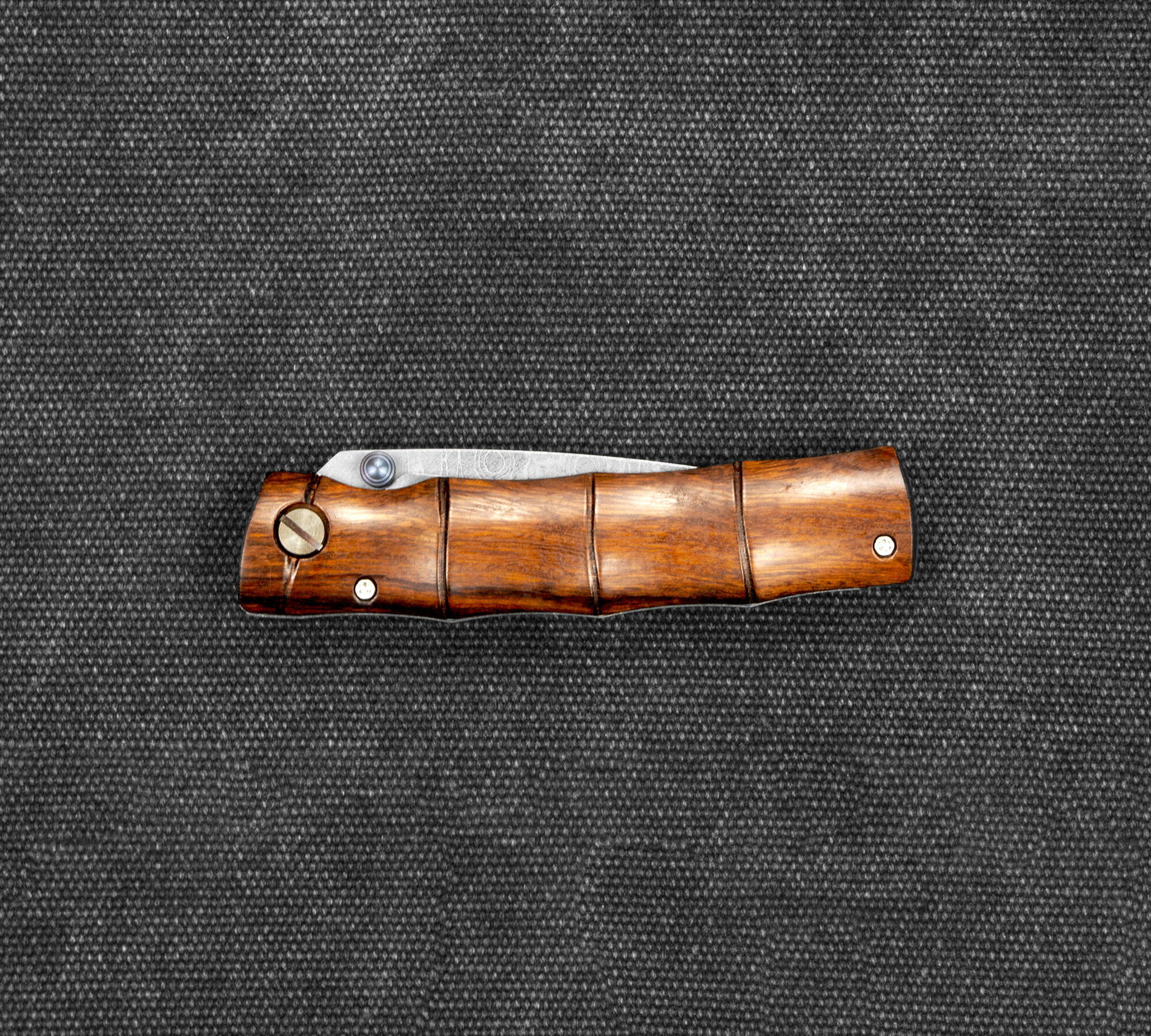 MCUSTA Shinra Emotion Iron wood Damascus 6,5 cm - japoński nóż survivalowy składany ze stali damasceńskiej