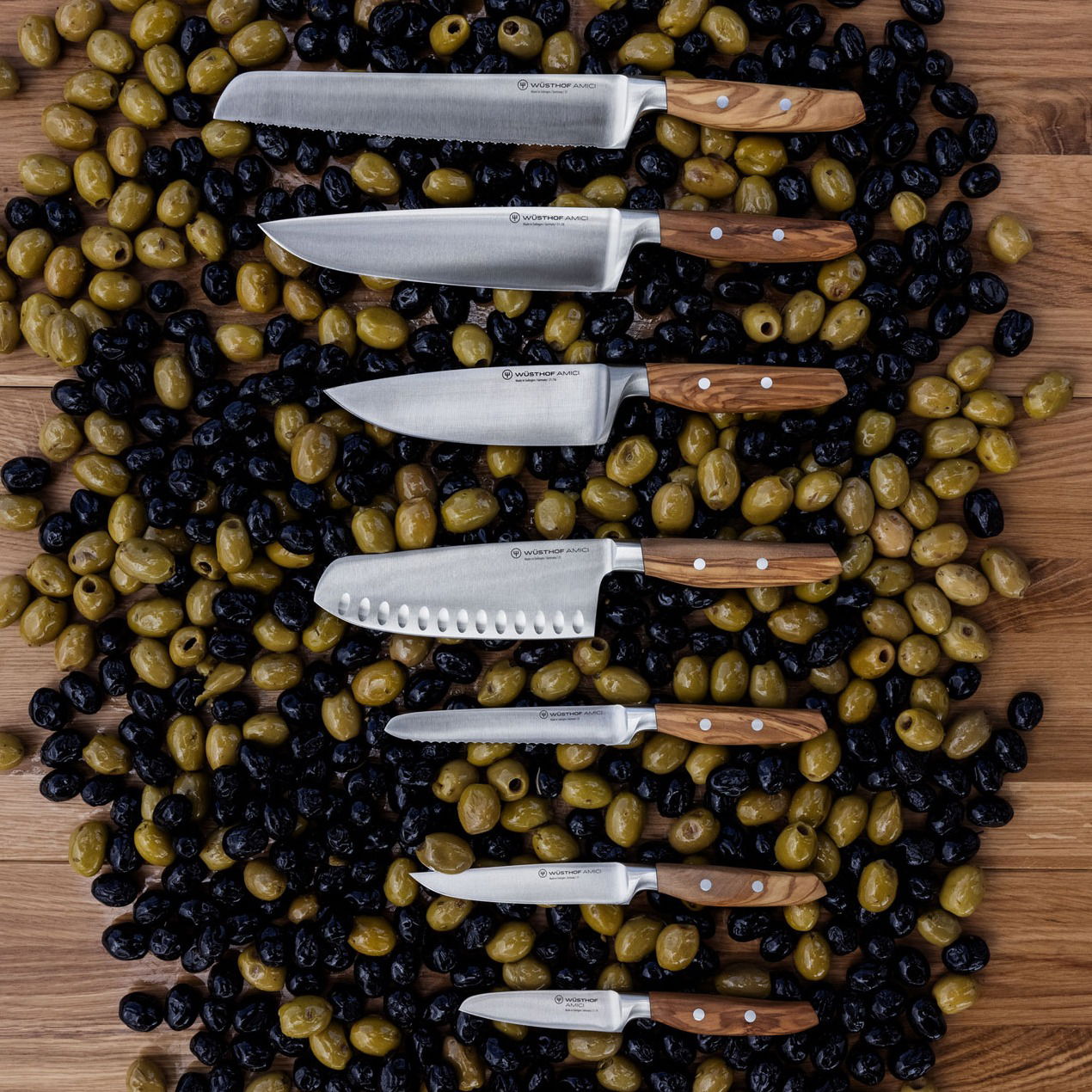 Santoku nôž 17/29,7 cm AMICI - WÜSTHOF (novinka)