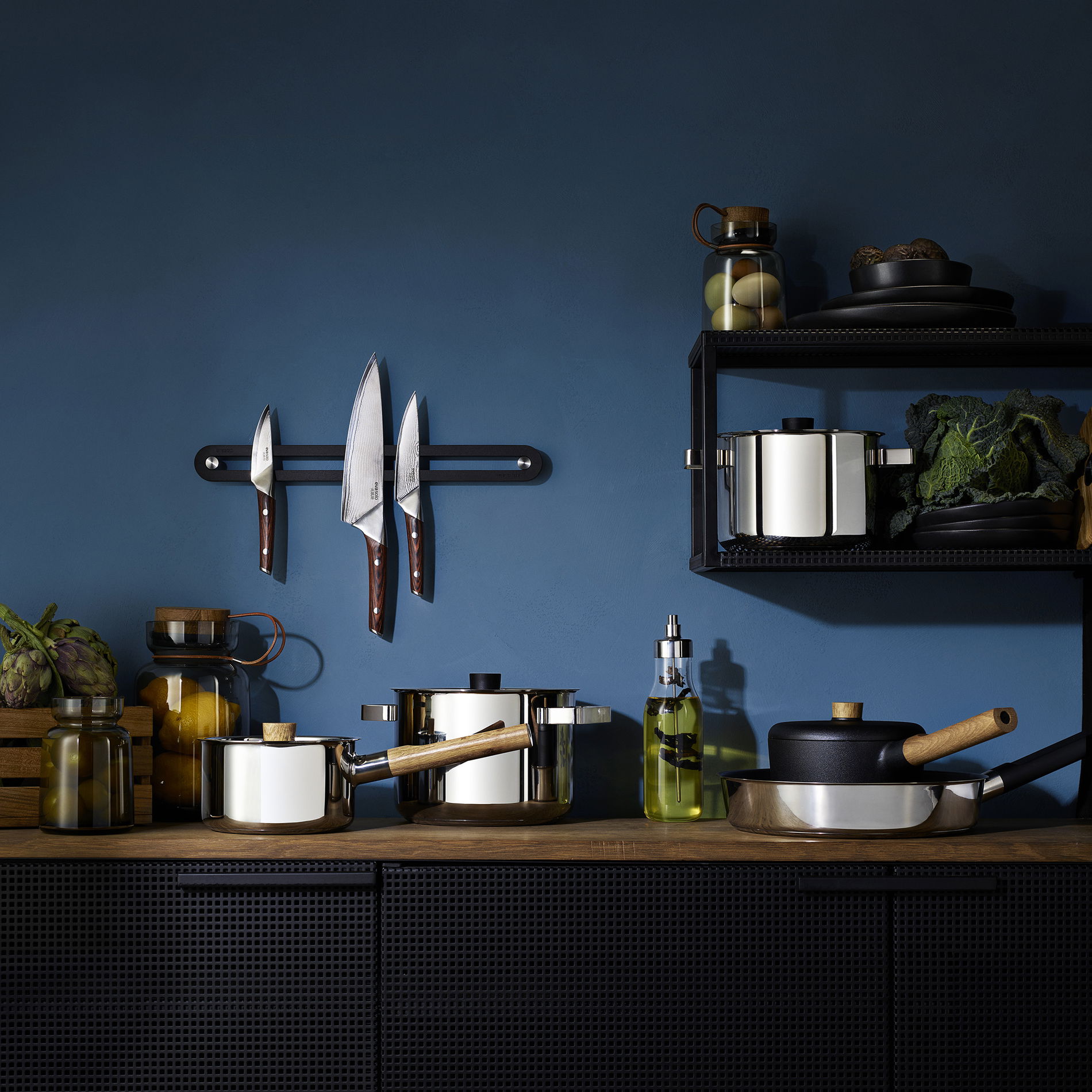 EVA SOLO Nordic Kitchen 24 cm - nepřilnavá pánev s nerezovým poklicem