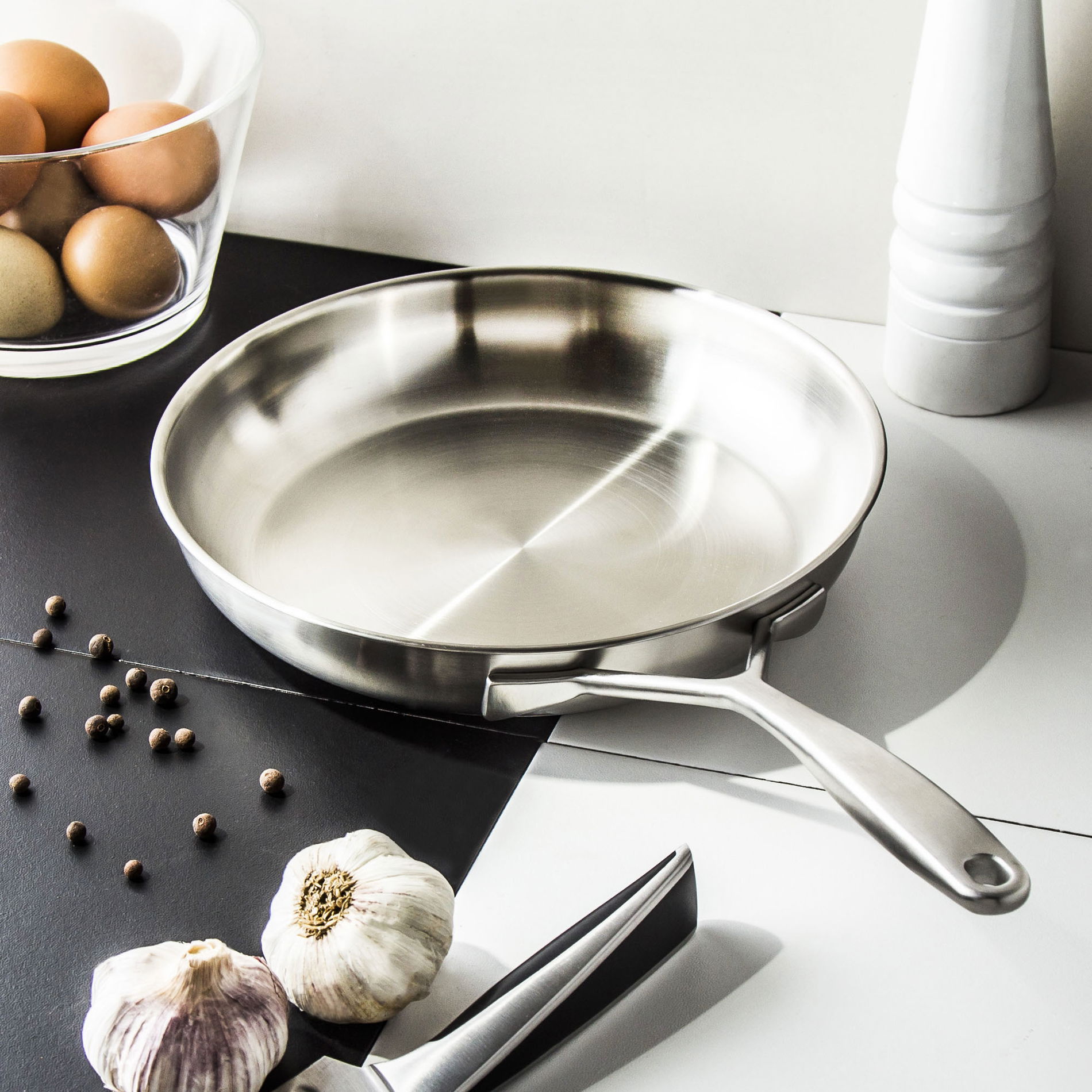 ZWILLING Vitality Pan 24 cm - pánev z nerezové oceli