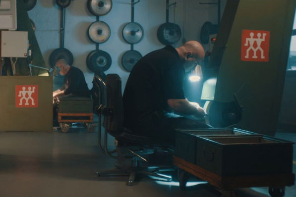 Bezpłatne ostrzenie raz w roku