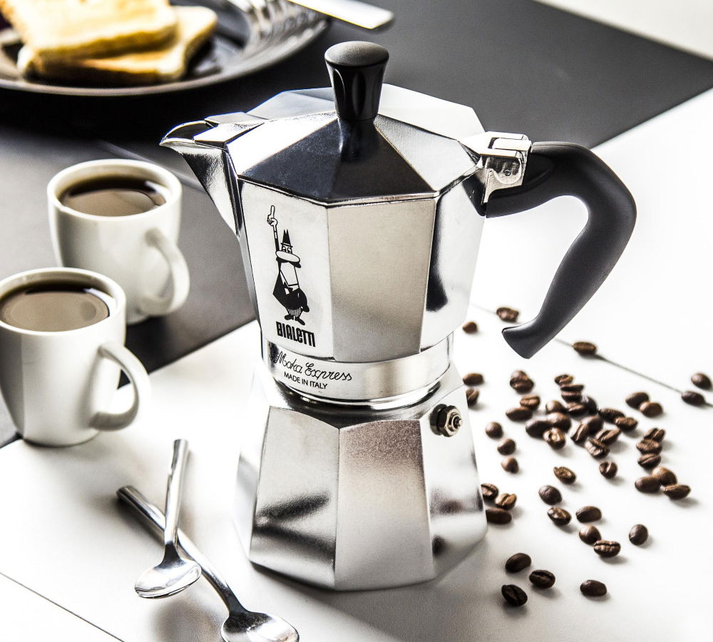 BIALETTI Moka Express na 4 filiżanki espresso (4 tz) - włoska kawiarka aluminiowa ciśnieniowa BIALETTI Moka Express na 4 filiżanki espresso (4 tz) - włoska kawiarka aluminiowa ciśnieniowa