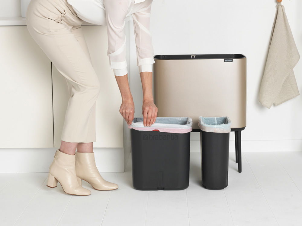Worki na śmieci plastikowe z taśmą