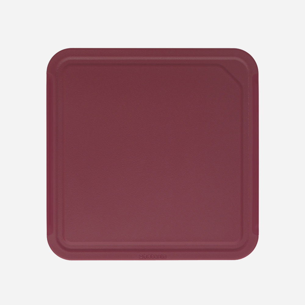 BRABANTIA Tasty Plus 25 x 25 cm bordowa - deska do krojenia plastikowa BRABANTIA Tasty Plus 25 x 25 cm bordowa - deska do krojenia plastikowa