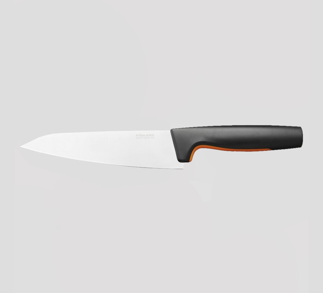 Fiskars Functional Form 16 cm czarny - nóż szefa kuchni ze stali nierdzewnej Fiskars Functional Form 16 cm czarny - nóż szefa kuchni ze stali nierdzewnej