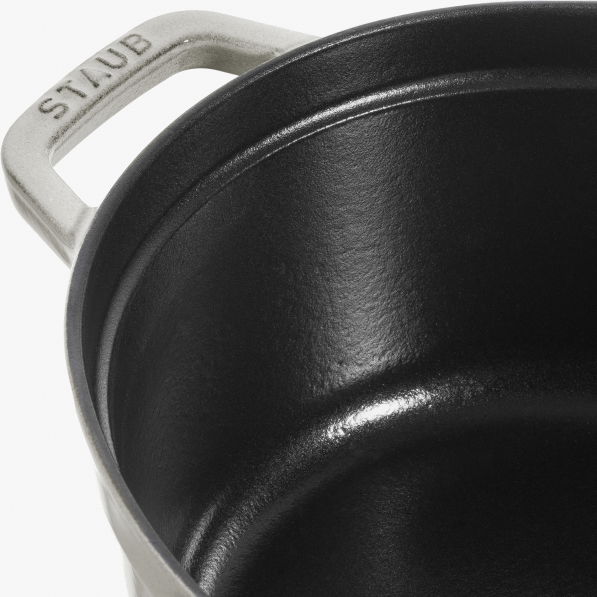 Garnki Staub z nieprzywierającą powłoką Garnki Staub z nieprzywierającą powłoką